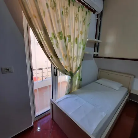 Apartment Vila Dejvi And Delisia Ksamil