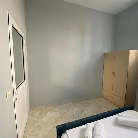 Apartment Vila Dejvi And Delisia *
