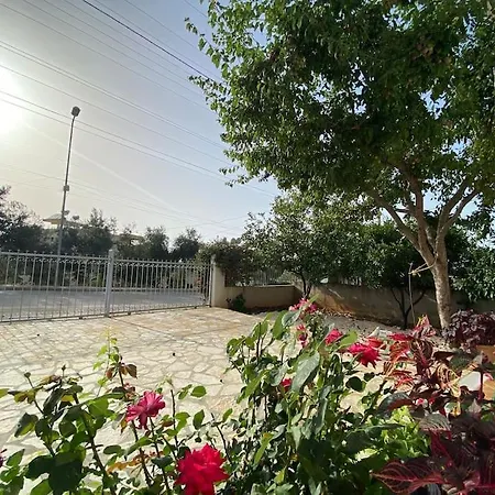 Apartment Vila Dejvi And Delisia Ksamil